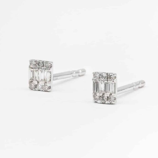 Mondevio Silver Bead Hoop Earrings